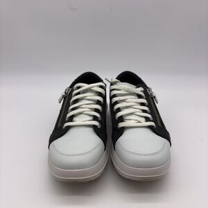kyban Swiss Black Sneakers with Zipper